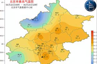 莱万打进623球排名历史射手榜第11位，差1球跻身前十